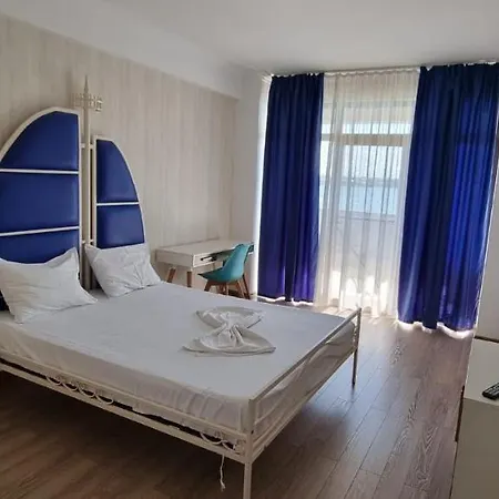 Apartament 2 Lake View Solid Cazino 아파트 마마이아