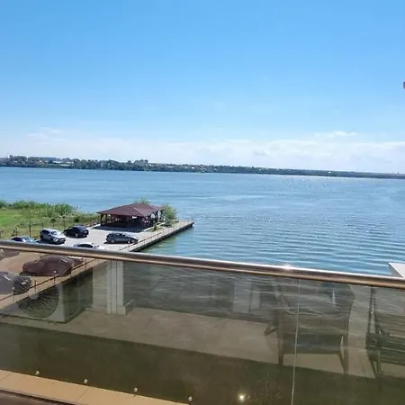 Apartament 2 Lake View Solid Cazino * 마마이아
