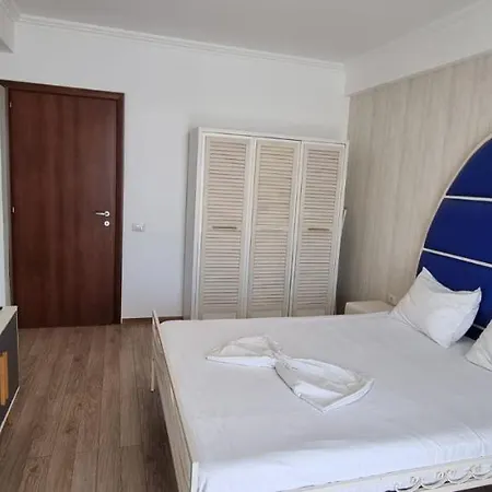 Apartament 2 Lake View Solid Cazino *