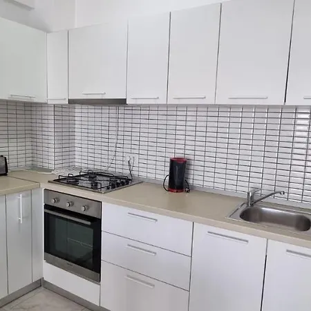 Apartament 2 Lake View Solid Cazino 马马亚